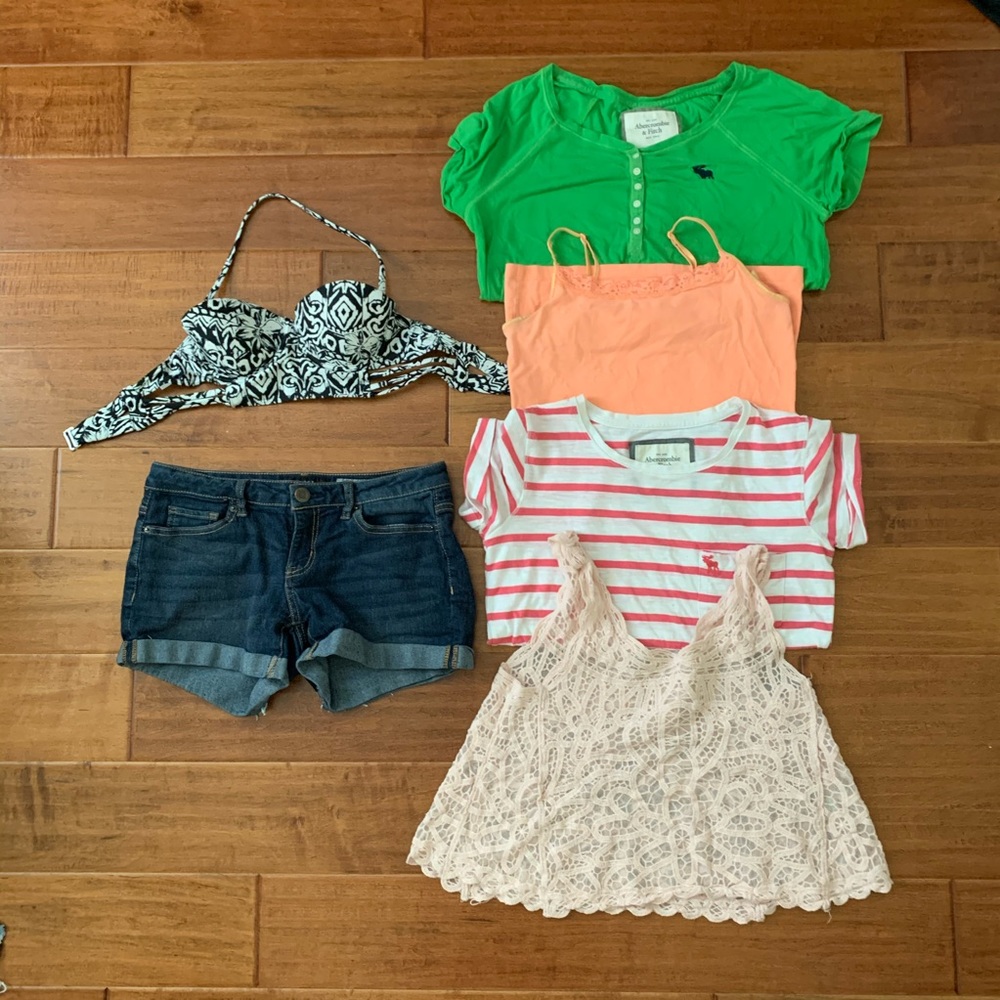 XS/S summer clothes (tees, swim, shorts) bundle!